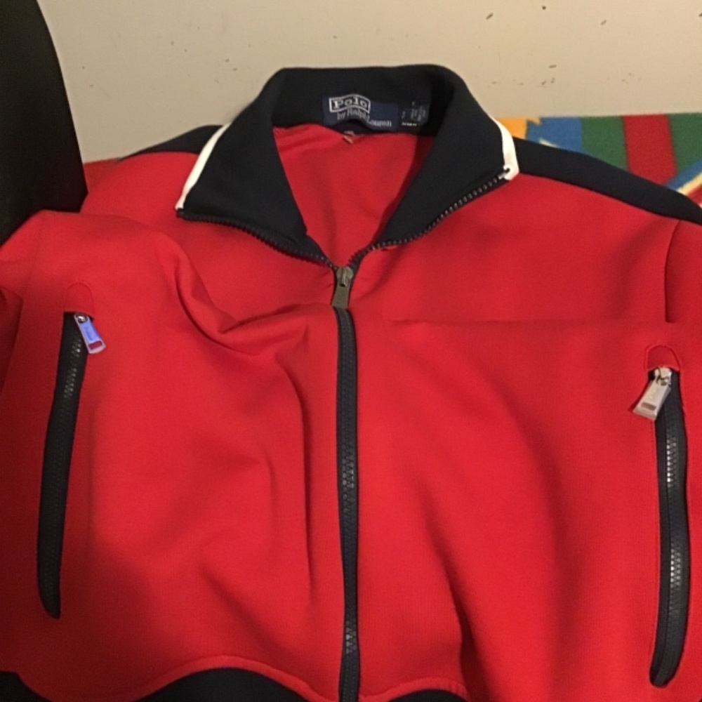 🔥#7, POLO, size S/P, zipper gets stuck at collar, in great cond. otherwise - Picture 10 of 10